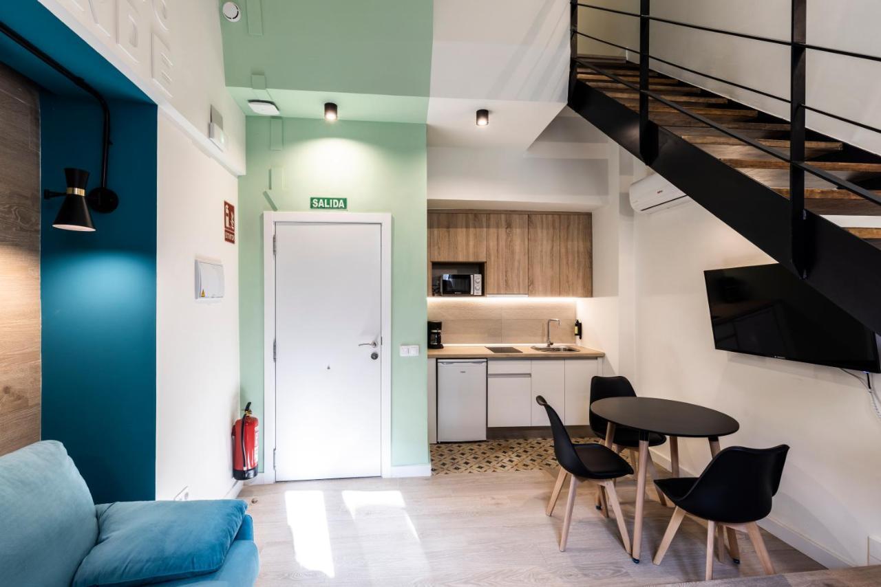 Apartamentos Turisticos De La Bernarda Caces Eksteriør bilde