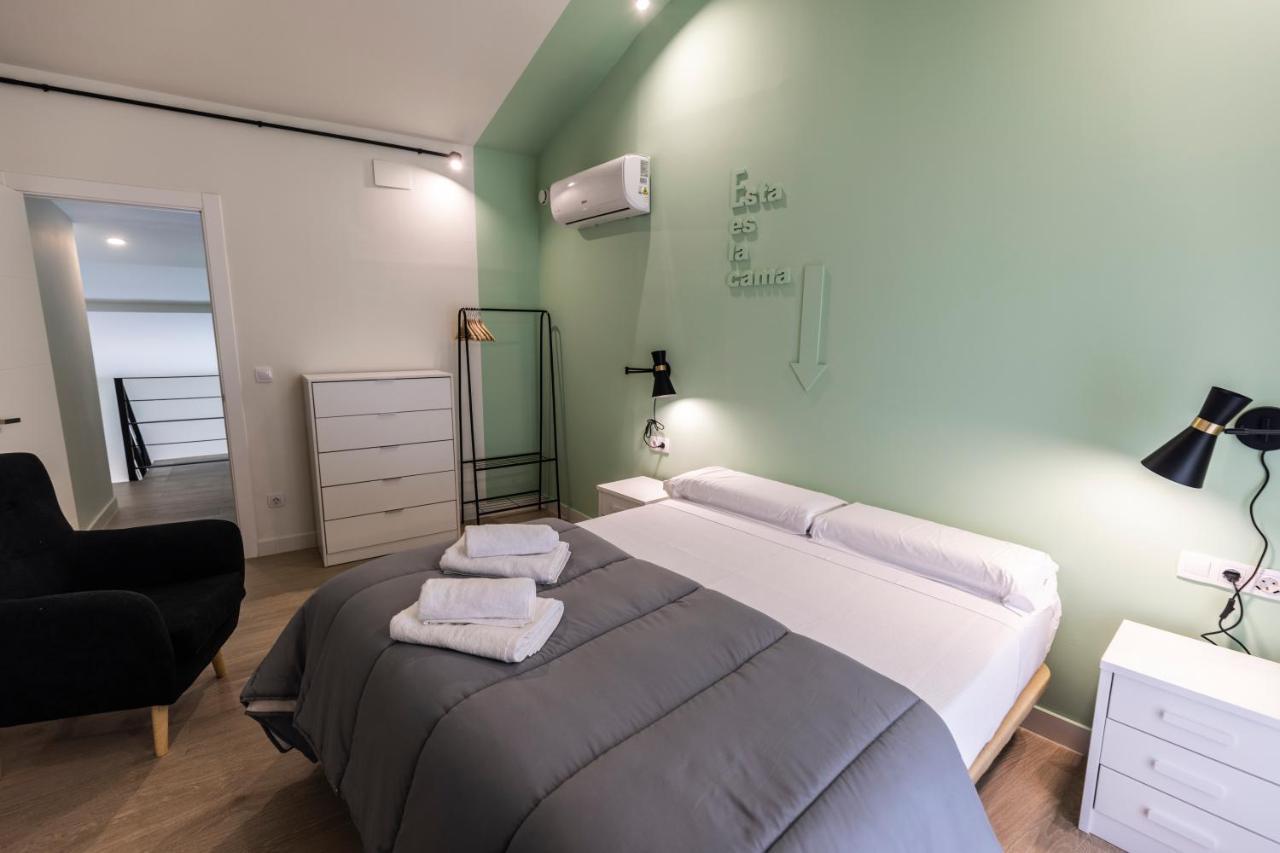 Apartamentos Turisticos De La Bernarda Caces Eksteriør bilde