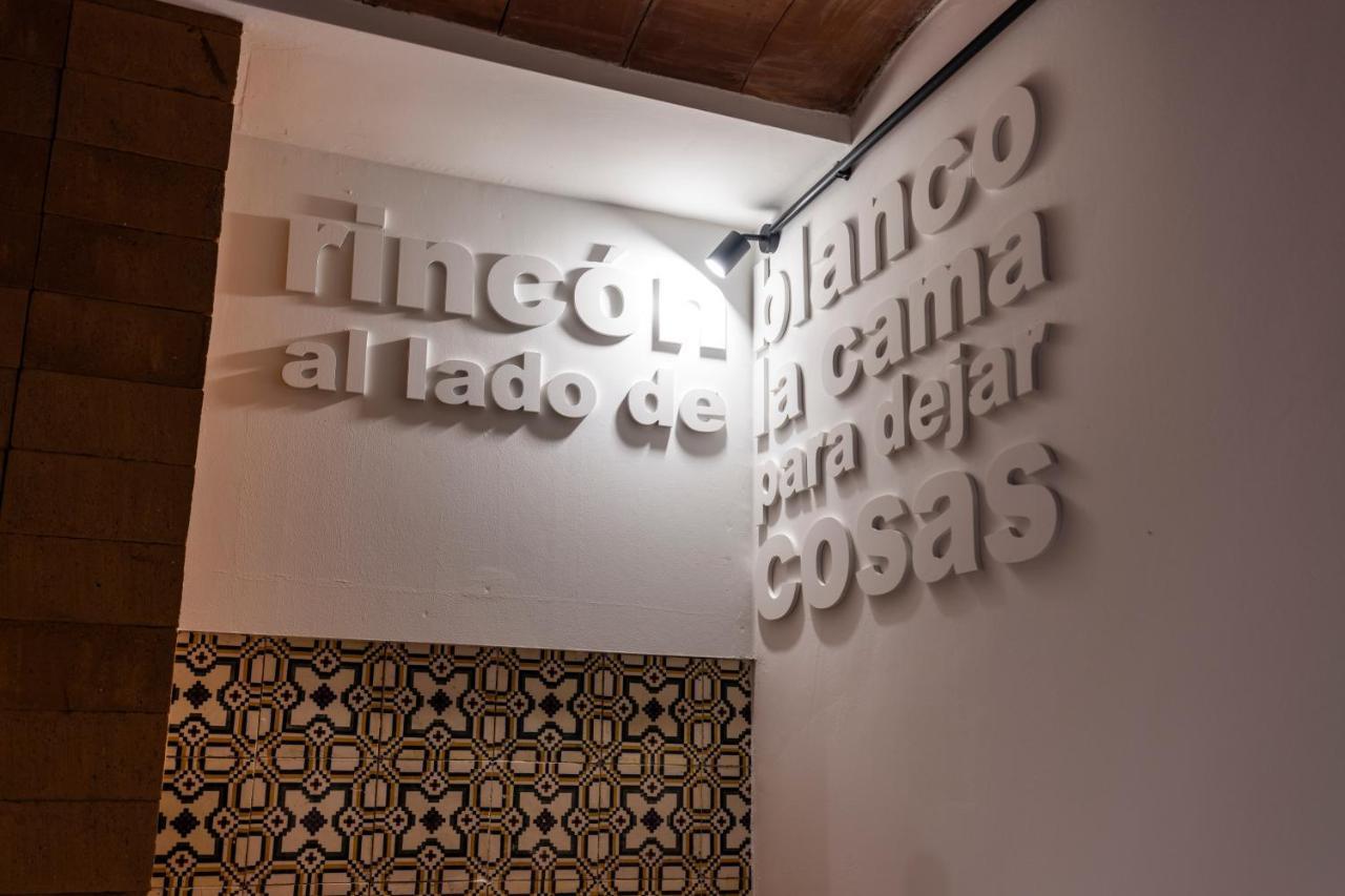 Apartamentos Turisticos De La Bernarda Caces Eksteriør bilde