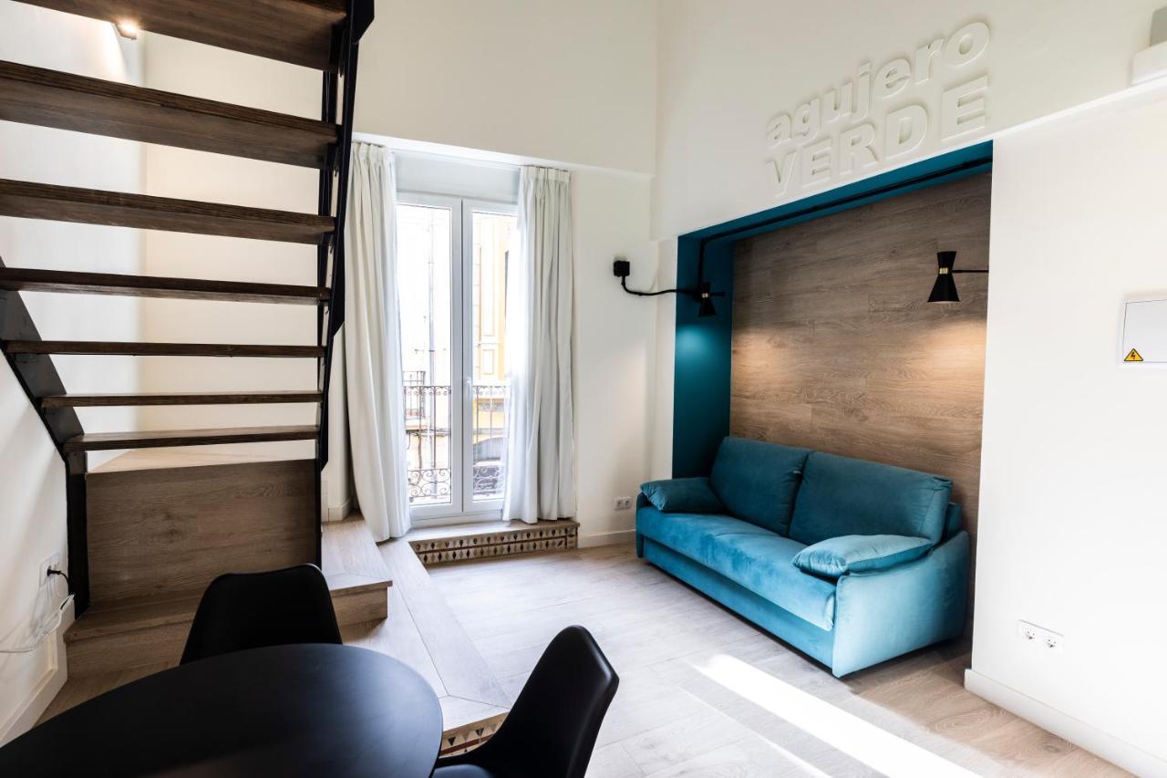 Apartamentos Turisticos De La Bernarda Caces Eksteriør bilde