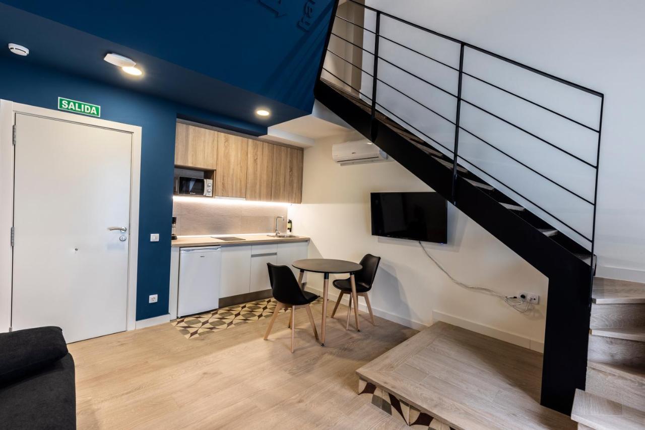 Apartamentos Turisticos De La Bernarda Caces Eksteriør bilde
